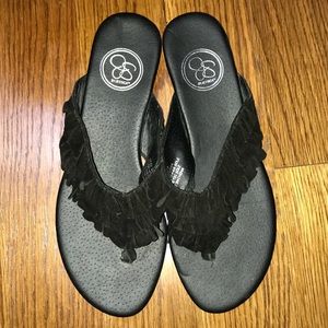 JS Jessica Simpson Black Thong Sandals Size 7